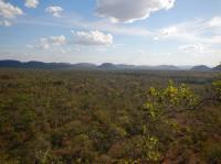 Paisagem com mesetas típicas nas porções Nordeste e Leste do MNAFTO. Foto: José Sidiney Barros (2018).